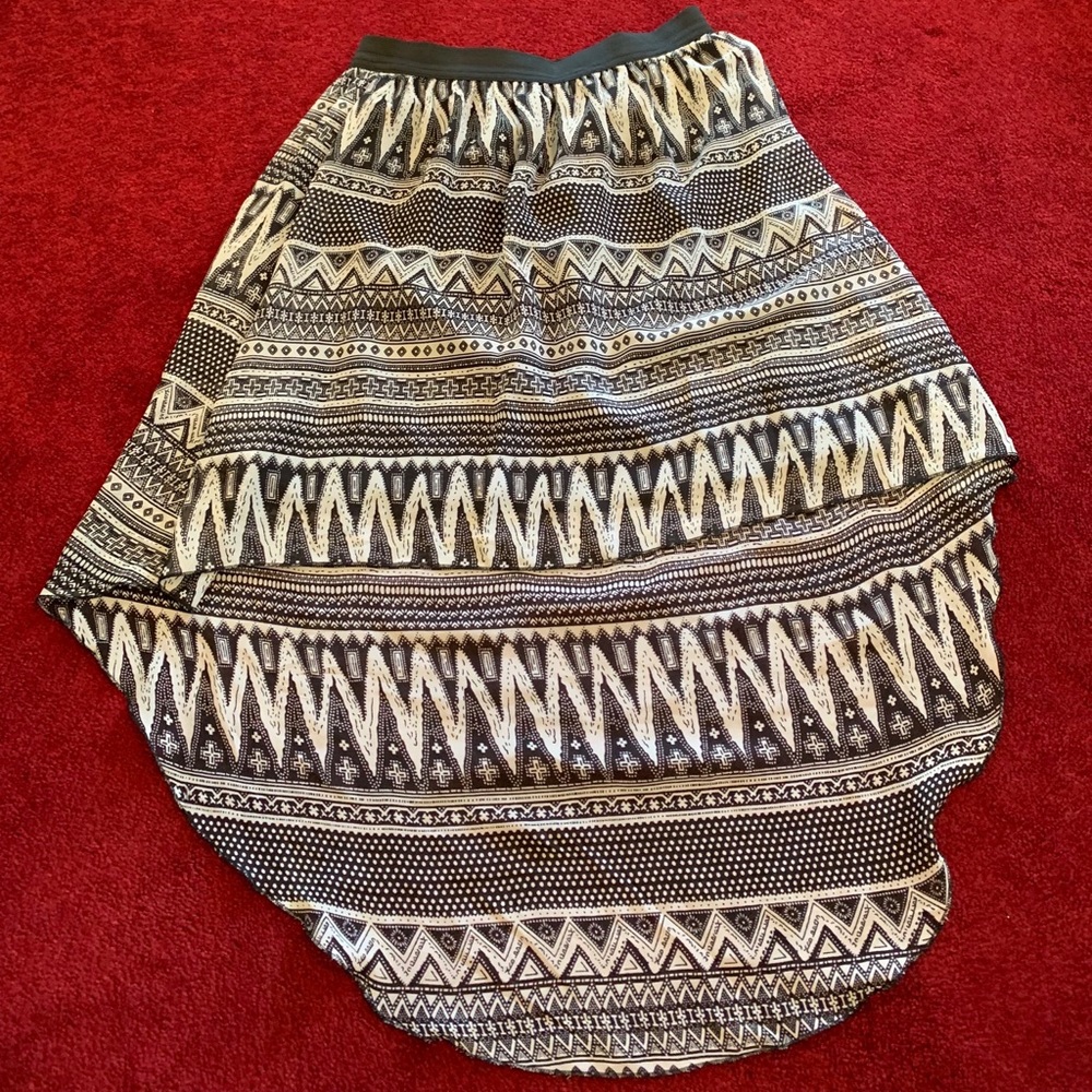 High low Aztec print skirt